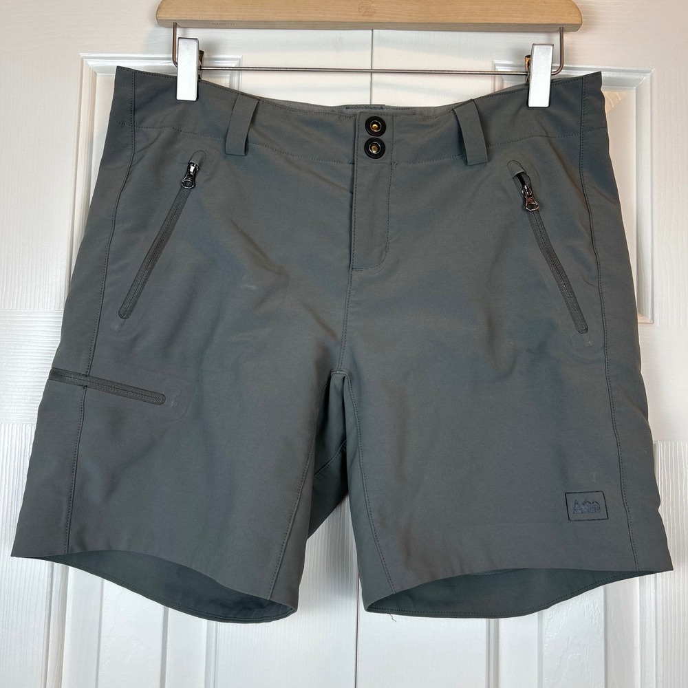 REI Co-op Womens Gray Hiking Shorts Size 6 Cargo Pockets Stretch Outdoor Active